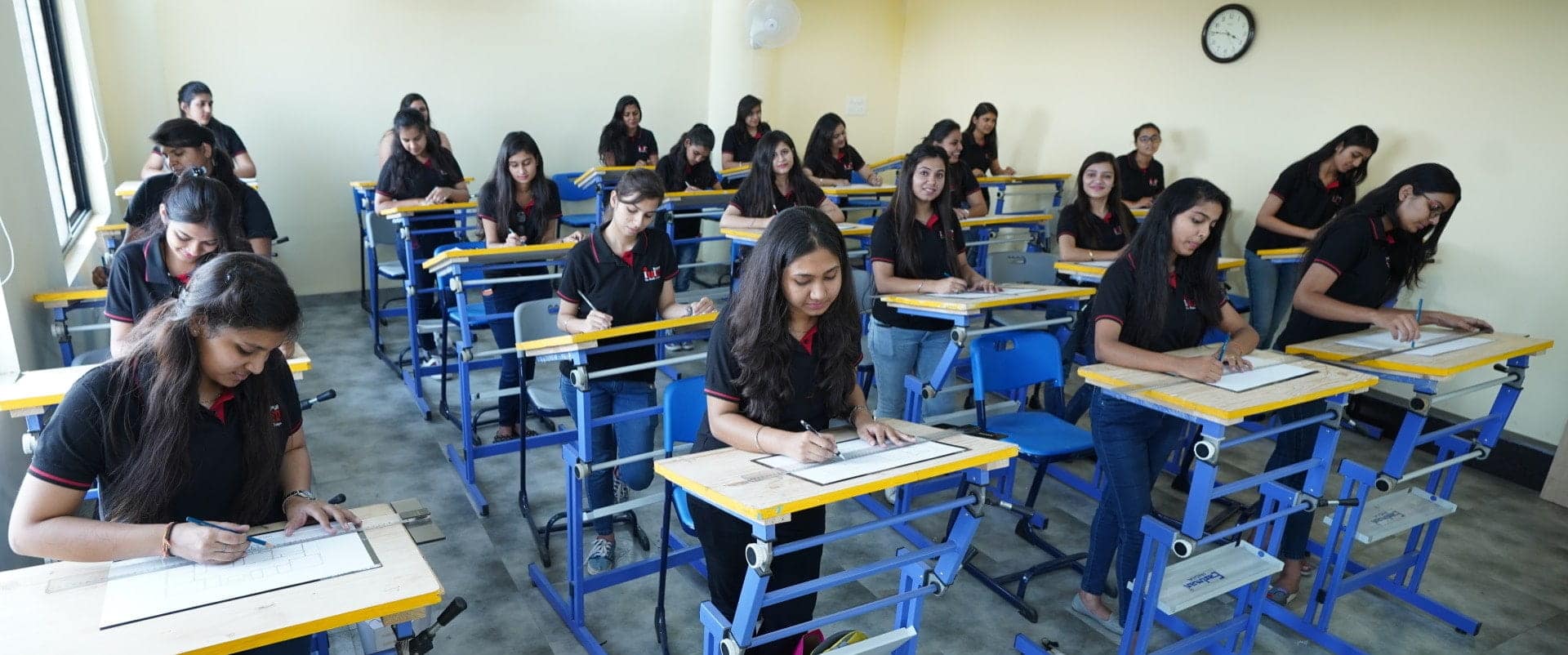 NIF Global Raipur